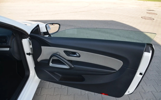 Volkswagen Scirocco cena 47900 przebieg: 113000, rok produkcji 2011 z Stepnica małe 436